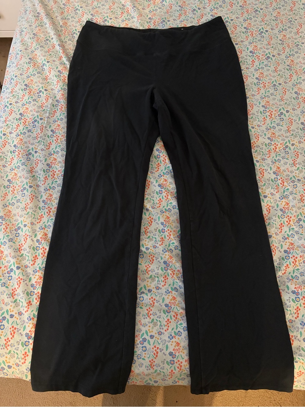 Black Women's Bootcut leggings